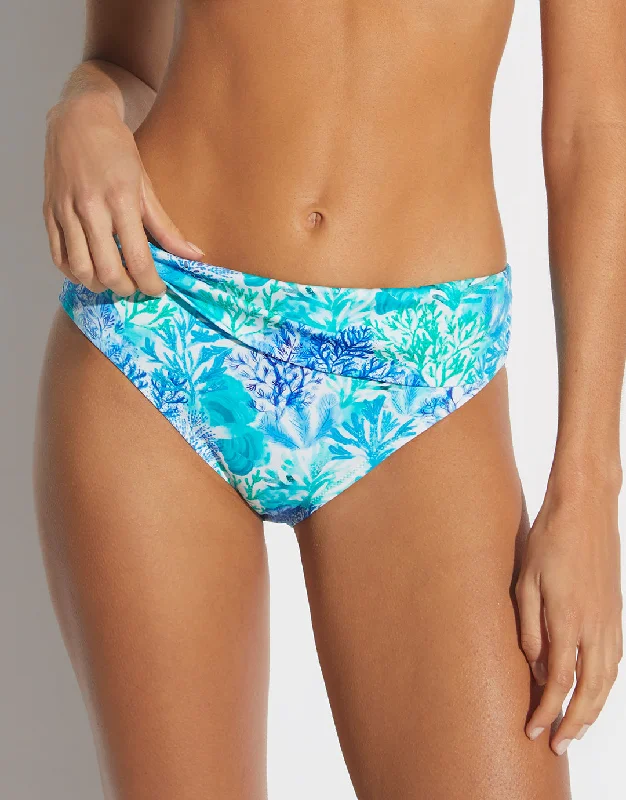 Floral - printed bikini for a feminine and colorful beach vibeCoral Maxi Fold Bikini Pant - Turquoise Floral - printed bikini for a feminine and colorful beach vibeCoral Maxi Fold Bikini Pant - Turquoise