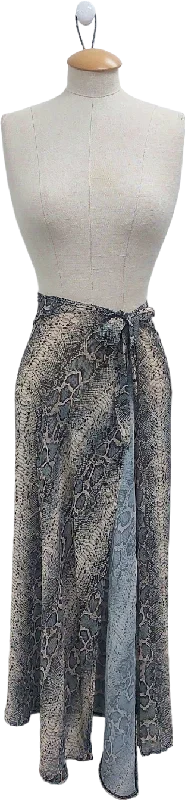 Thermal - lined cover ups for cooler beach eveningsPretty Little Thing Green Snake Print Wrap Skirt UK 4 Thermal - lined cover ups for cooler beach eveningsPretty Little Thing Green Snake Print Wrap Skirt UK 4